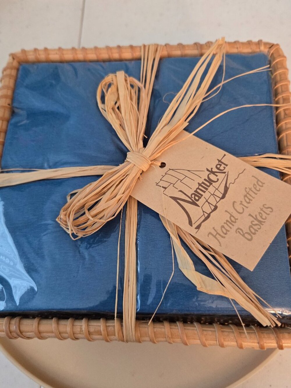 Nantucket Hand Crafted Square Basket with Blue Napkins 7 1/2 x 7 1/2 x 2 1/2 NEW